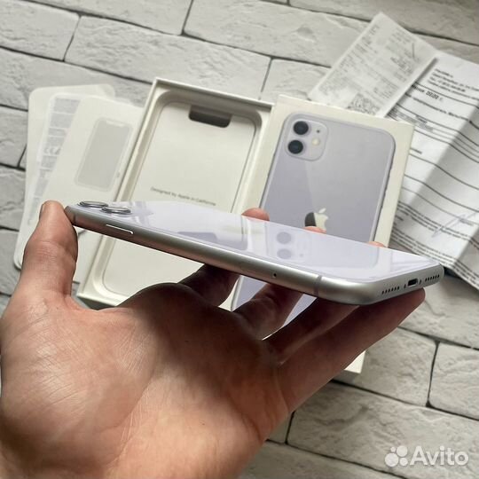 iPhone 11, 128 ГБ
