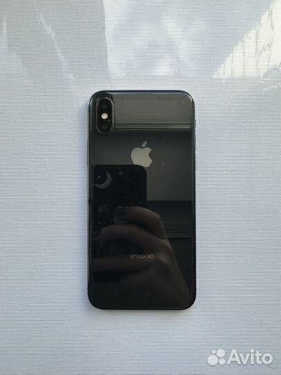 Телефон iPhone X (10)