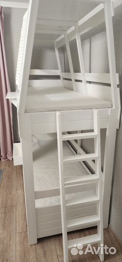 Двухъярусная кровать бу с матрасами