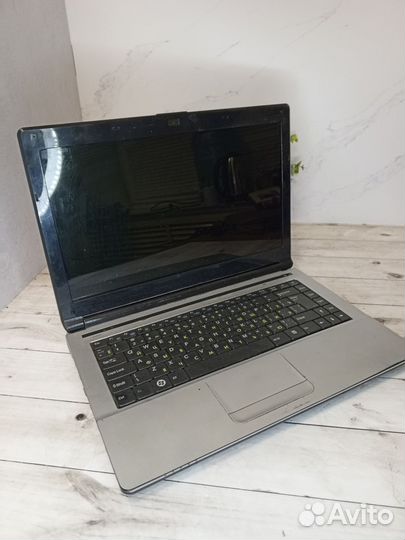 Ноутбук Icl Raybook si142 intel I3