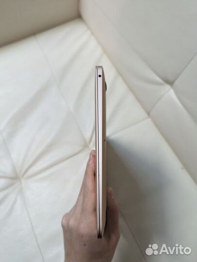 Apple MacBook Air 2020 8/256Gb I3