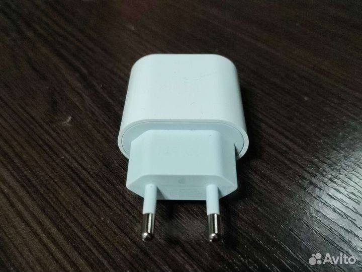 Комплект зарядки iPhone 20w