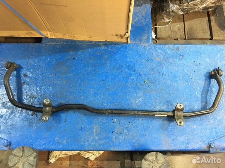 Стабилизатор передний Audi A3 8V