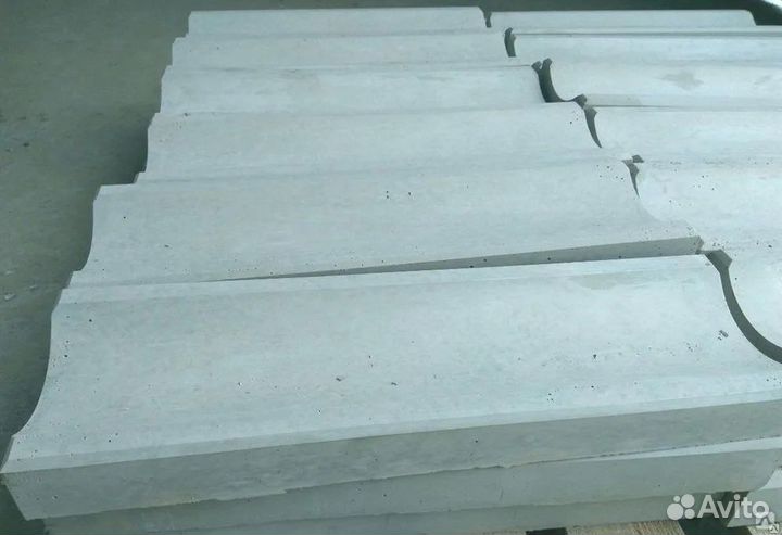 Лоток водоотводный