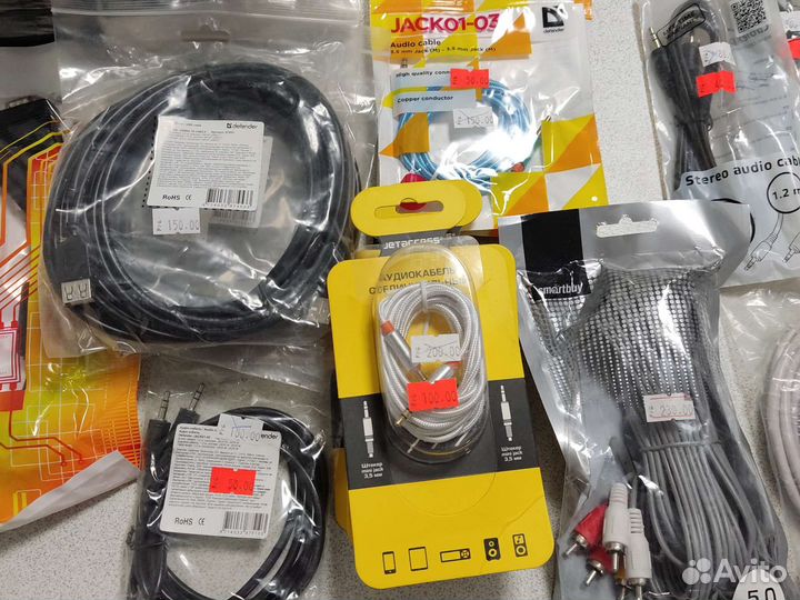 Чернила для принтера, чистые диски, кабели