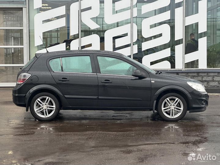 Opel Astra 1.6 AMT, 2011, 145 405 км