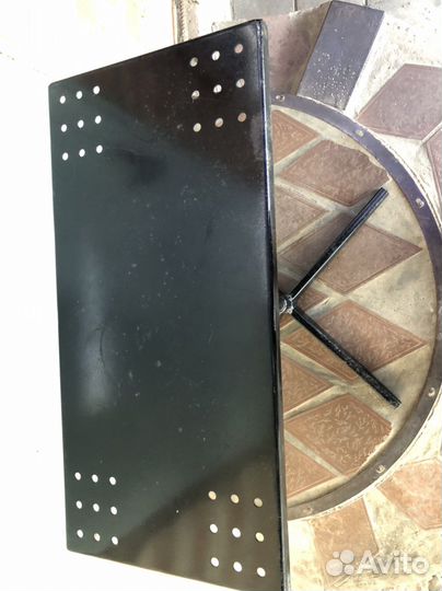 Подставка под телевизор