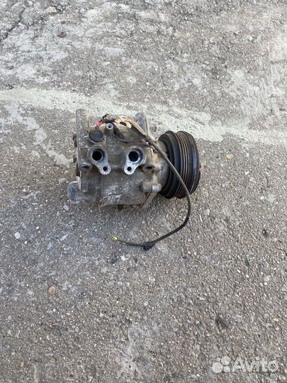 Компрессор кондиционера Honda jazz fit