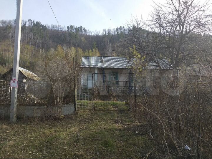 Дом 35 м² на участке 7 сот.