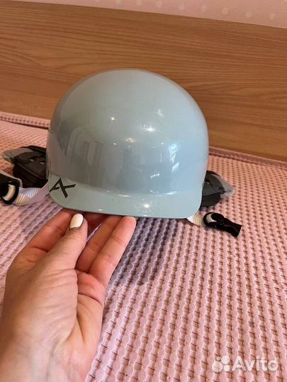 Шлем для катания на горных лыжах детский