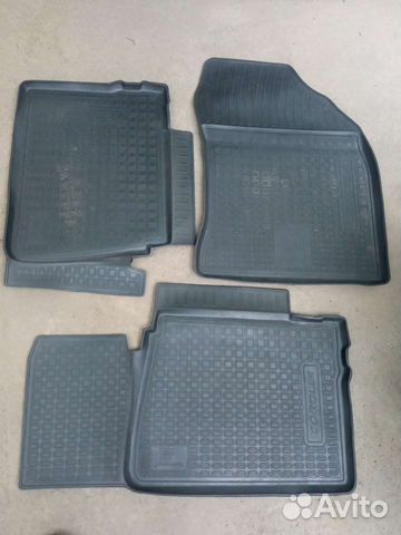 Автомобильные коврики резиновые toyota corolla