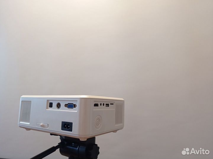 Аренда проектора и экрана