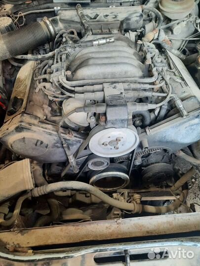 Двигатель Audi 2.8 AAH по частям