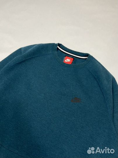 Свитшот Nike Tech Fleece
