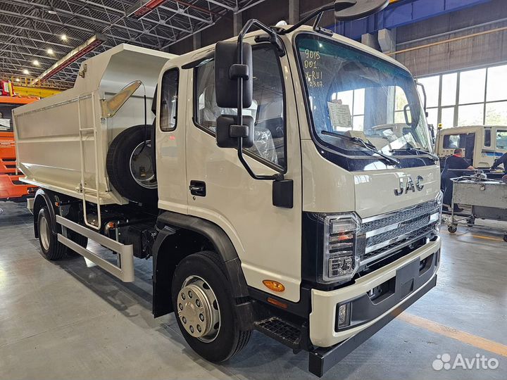 JAC N120, 2023