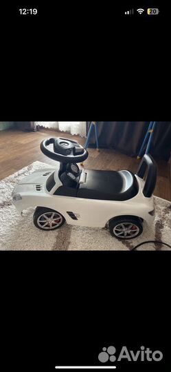 Машинка каталка толокар mercedes