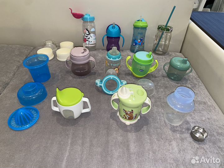 Детские бутылочки поильники тарелки