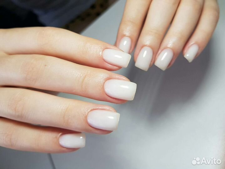 Наращивание ногтей