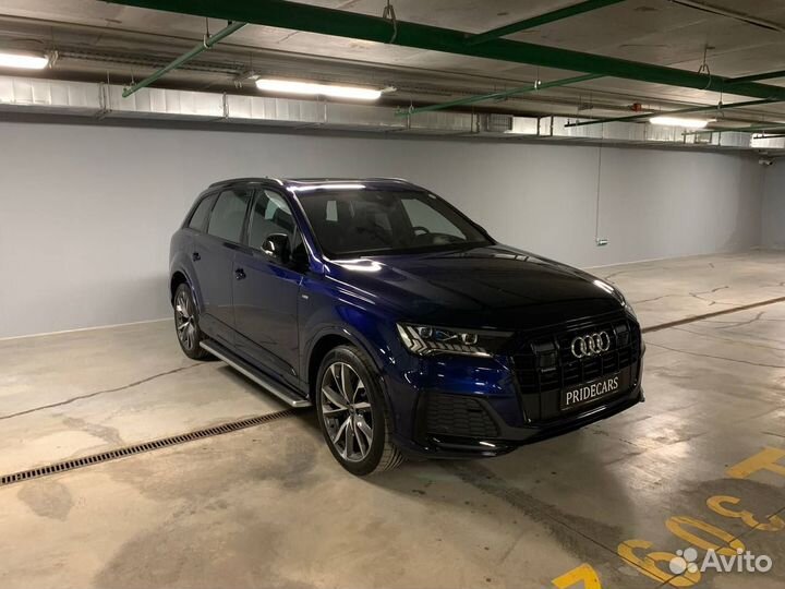 Audi Q7 3.0 AT, 2023, 5 км