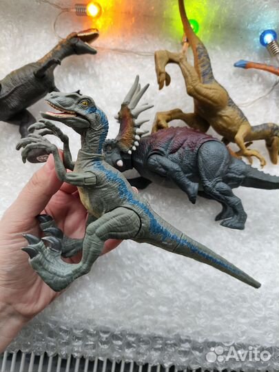 Динозавры jurassic world