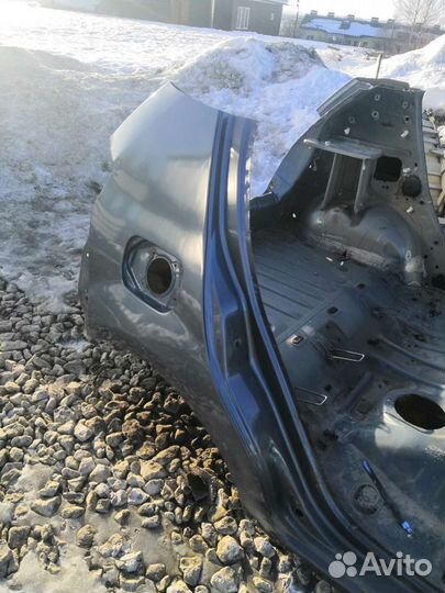 Крыло заднее Renault Sandero 1