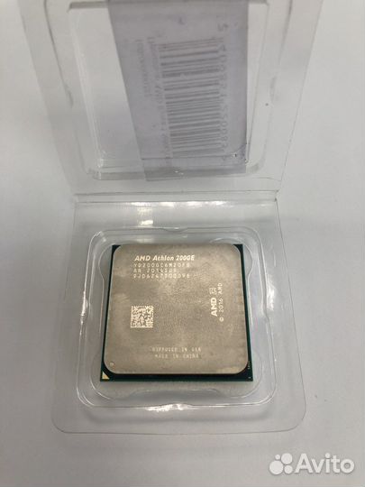 Процессор AMD Athlon 200GE AM4