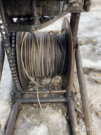 Лебедка бензиновая