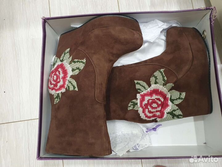 Сапоги новые