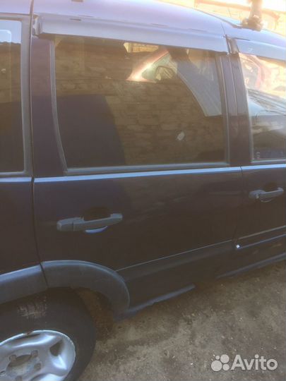 Дверь задняя правая Chevrolet niva