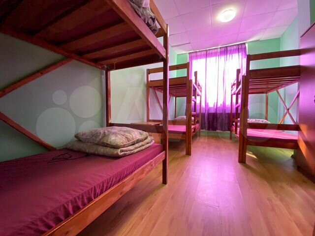 Комната 30 м² в > 9-к., 5/5 эт.