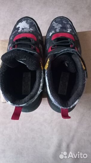 Кроссовки ботинки утеплённые 32
