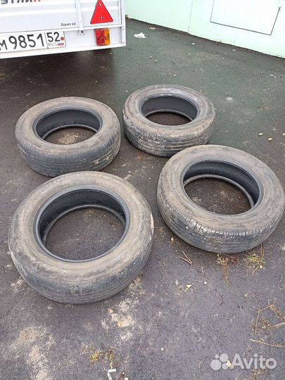 Bridgestone Dueler H/T 215/65 R16