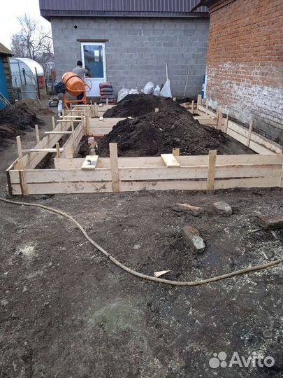 Услуги строителей