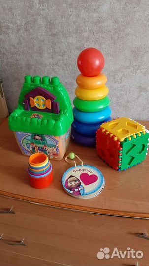 Развивающие игрушки