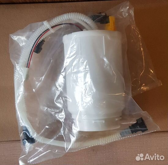 Бензонасос Порше Кайен 955/957 левый