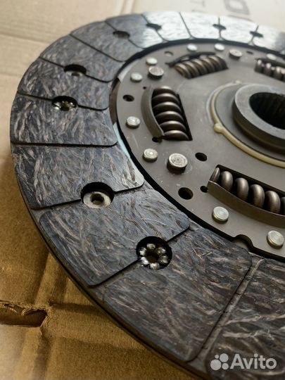 Сцепление LUK BMW 240мм 624 3372 00