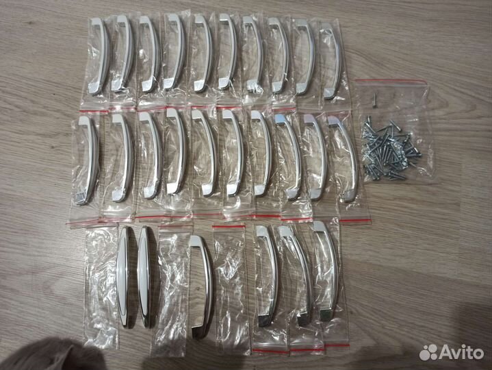 Мебельные ручки (фурнитура) новые 128 мм 26 штук