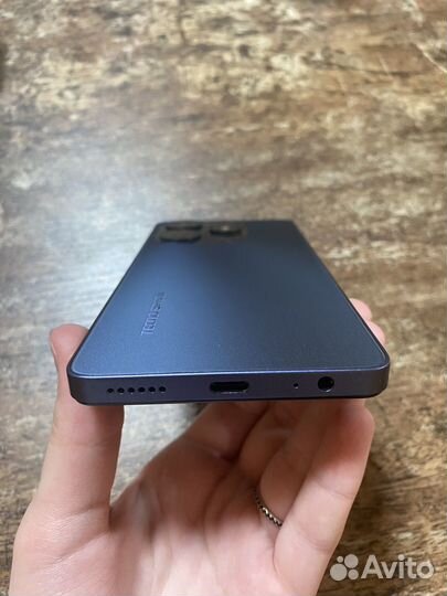 TECNO Spark 10 Pro, 8/128 ГБ