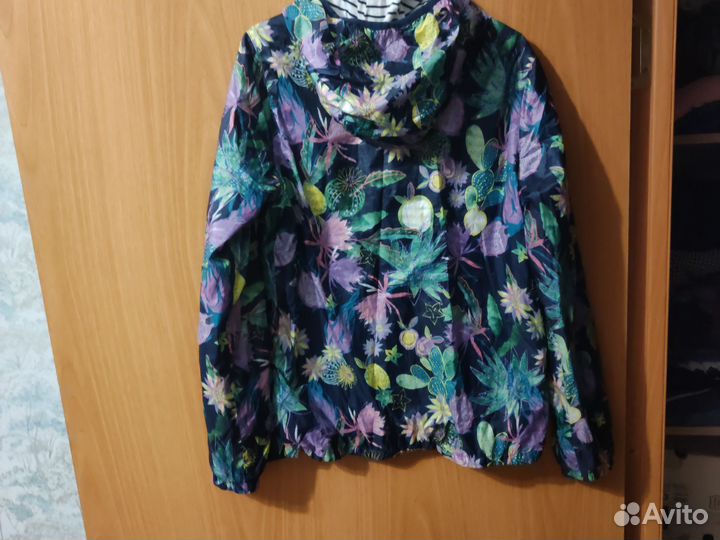 Ветровка рост 152