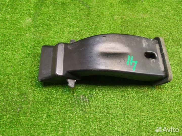 Воздуховод Audi Q3 8UB cczc 2013