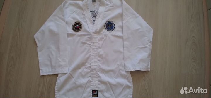 Добок для тхэквондо istf 180