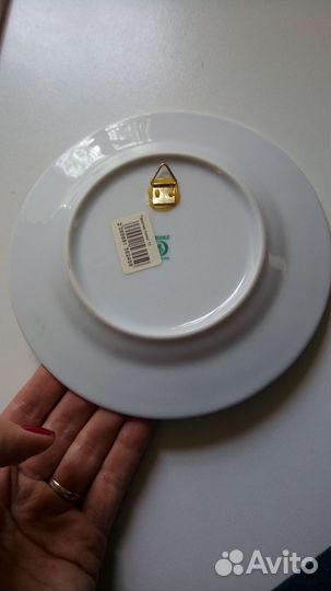 Сувениры из Калининграда. Картины и тарелка