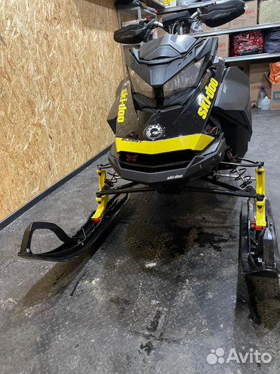 Ski-Doo summit x 154 g4 850