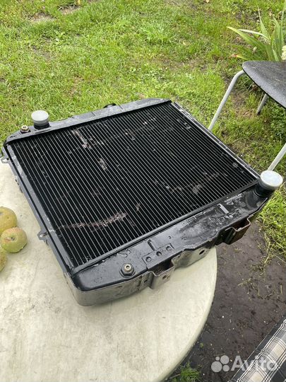 Радиатор охлаждения на УАЗ