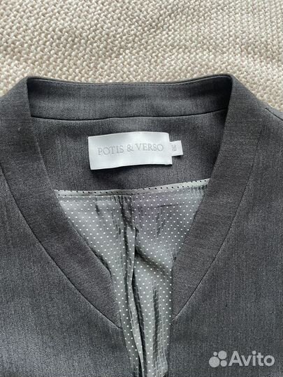 Костюм женский