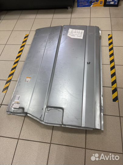 P417111w панель двери левая volkswagen T4