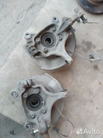 Поворотный кулак Mazda 3 BM