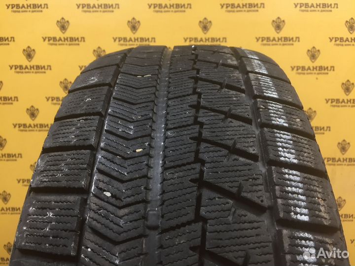 Bridgestone Blizzak VRX 215/55 R17 94Q