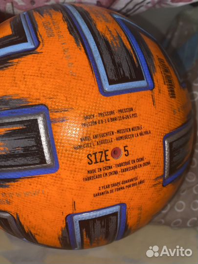 Футбольный мяч adidas telstar fifa 2018