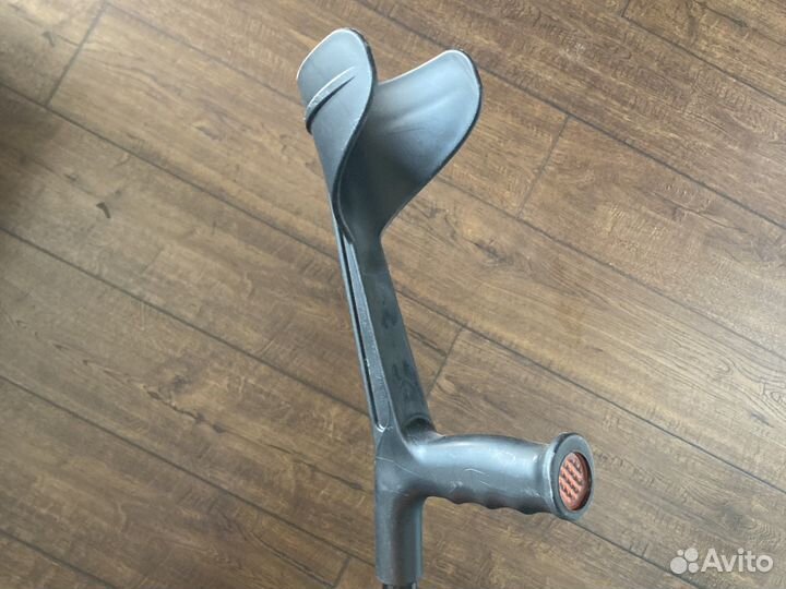 Котсыль с ручкой под локоть